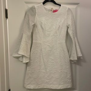 Lilly Pulitzer Kayla Stretch Dress White Mini bell sleeve Pucker Jacquard, 00